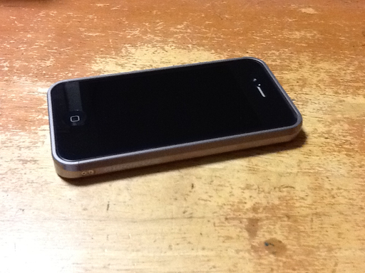 iPhoneのバンパー20111220b