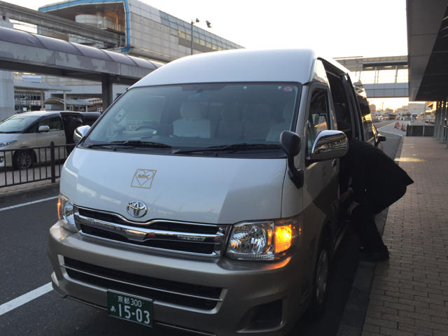 20150301 伊丹へはMKさんのシャトルで